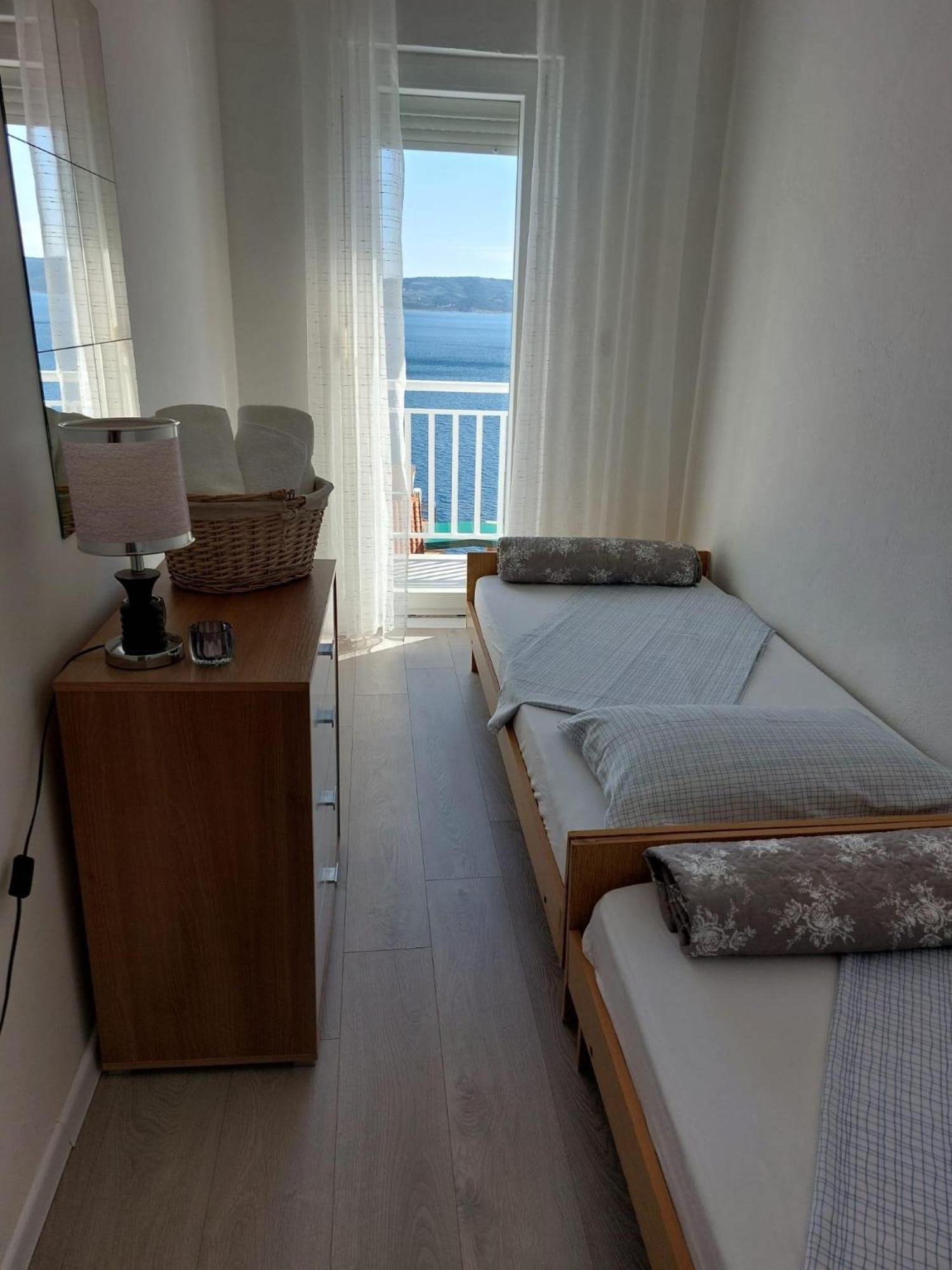 Apartments With A Parking Space Pisak, Omis - 1009 ภายนอก รูปภาพ